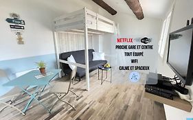 L'escapade Marseillaise by AndersLocation -Wifi-Netflix